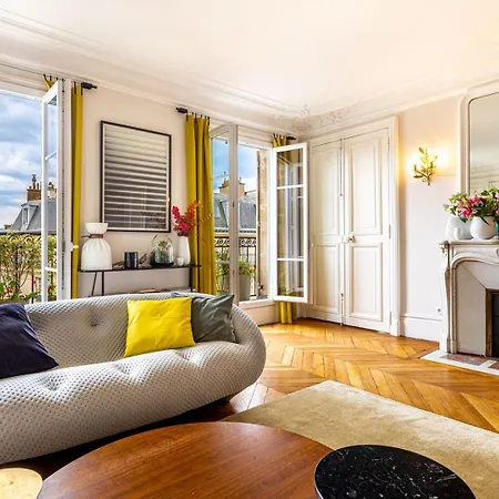 Guestready - Stately Haven Near Pantheon *