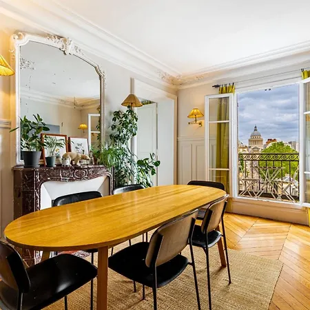 Guestready - Stately Haven Near Pantheon Apartment *