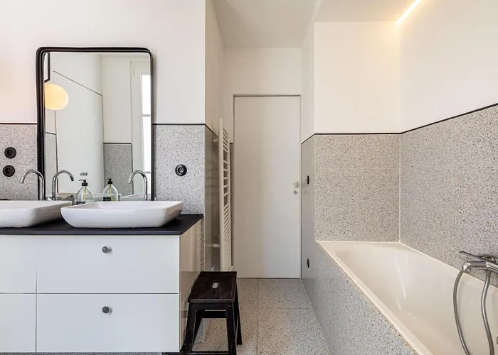 Guestready - Stately Haven Near Pantheon *
