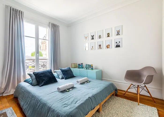 Guestready - Stately Haven Near Pantheon Παρίσι