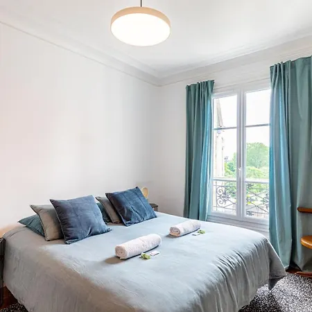 Guestready - Stately Haven Near Pantheon *